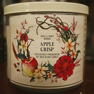 Bath & Body Works Apple Crisp 3-wick Candle